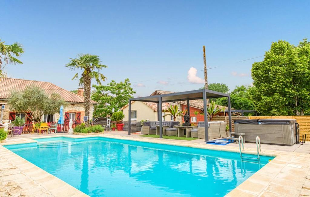 Studio Du Daudou Piscine Jacuzzi Partages Septfonds 外观 照片