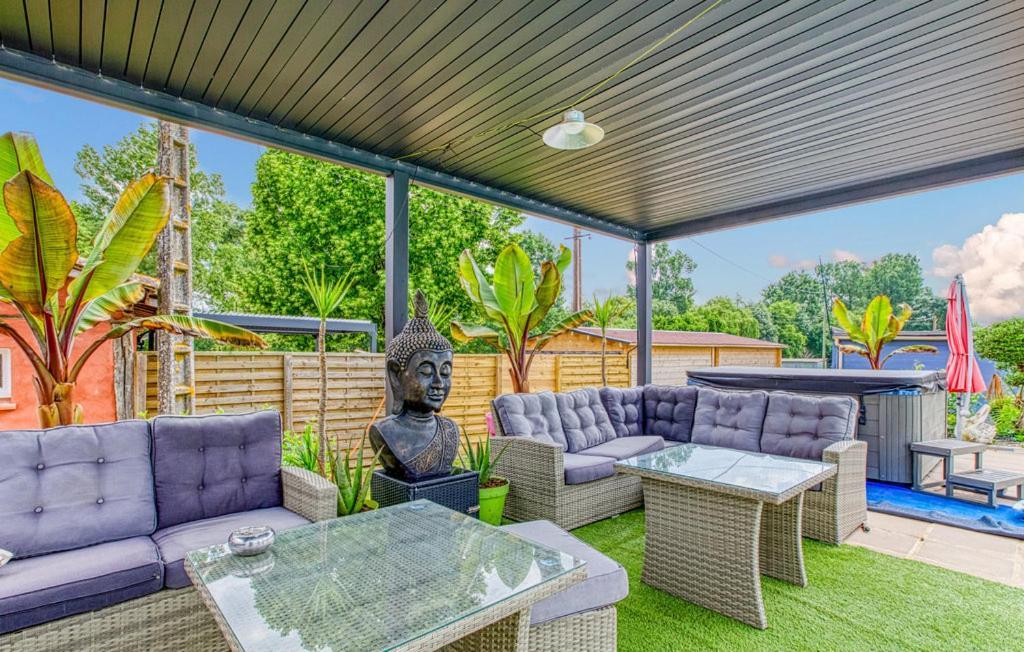 Studio Du Daudou Piscine Jacuzzi Partages Septfonds 外观 照片